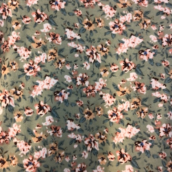 NWT Green & White Floral Dress - Picture 5 of 7